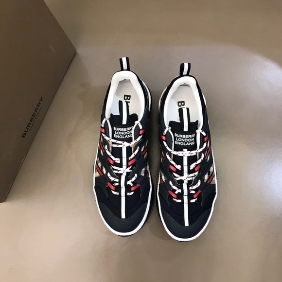 Burberry women's casual sneakers - Picture 5 of 5